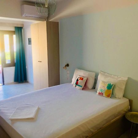 Golden View Apartments Myrina Limnos Екстериор снимка
