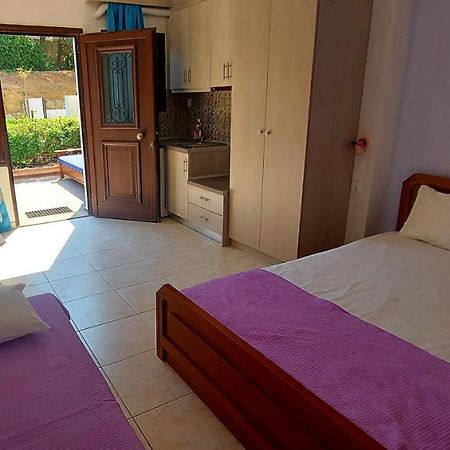 Golden View Apartments Myrina Limnos Екстериор снимка