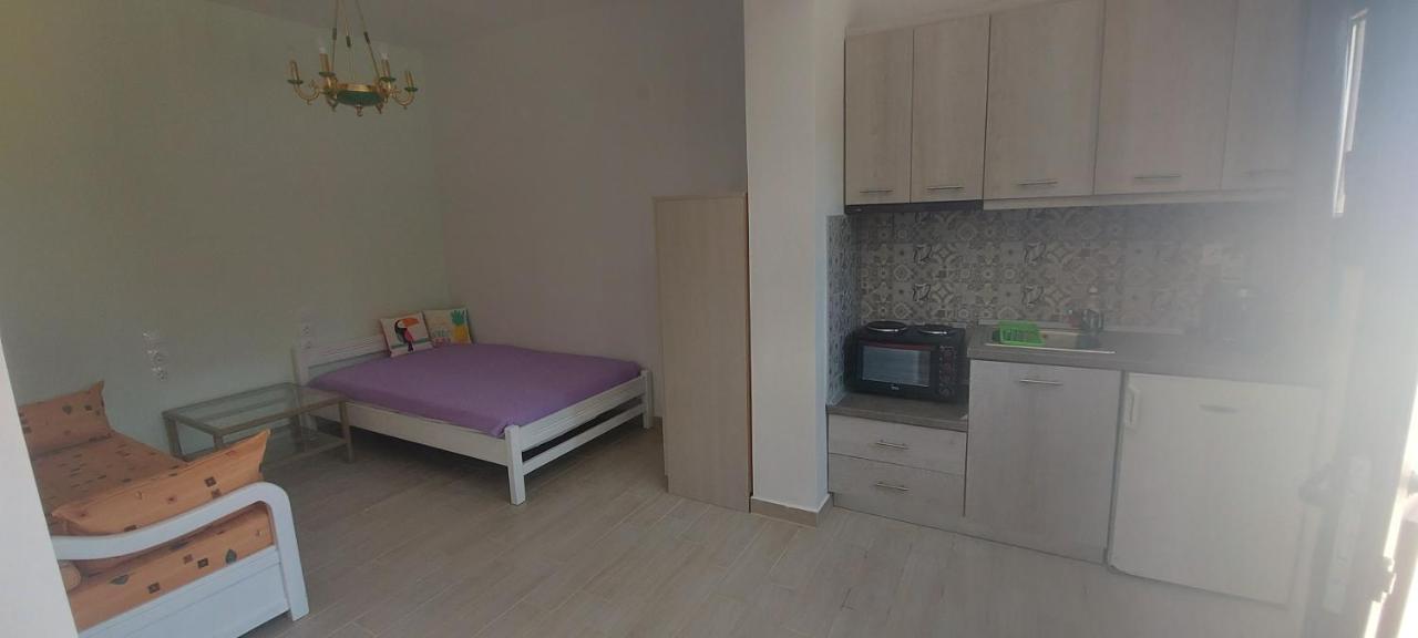 Golden View Apartments Myrina Limnos Екстериор снимка