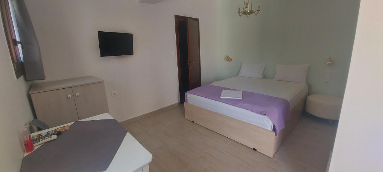 Golden View Apartments Myrina Limnos Екстериор снимка